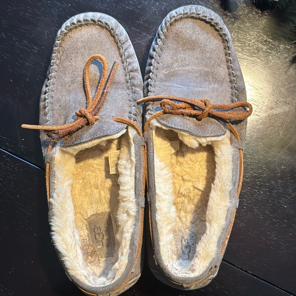 UGG Shoes - Ugg slippers